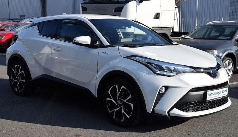 Gebraucht Toyota C-HR Team 152 PS (111 kW) 2020 Weiß SUV