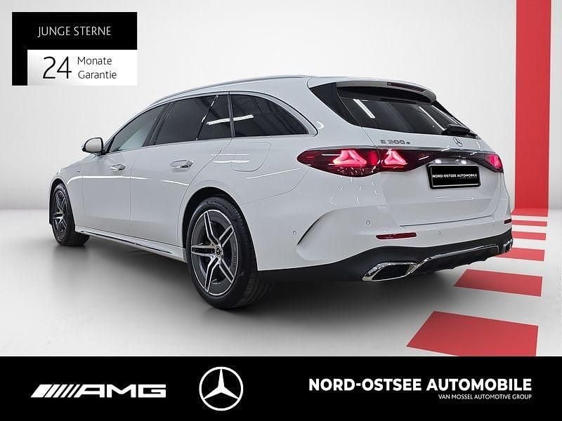 Gebraucht Mercedes E300 Premium 204 PS (150 kW) 2025 Unilack polarweiß Kombi