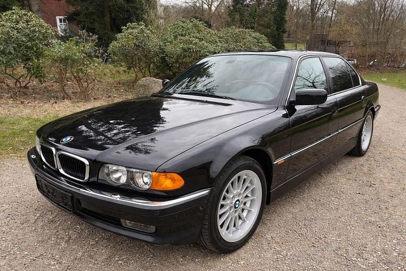 Gebraucht BMW 740L 286 PS (210 kW) 1999 Schwarz Limousine