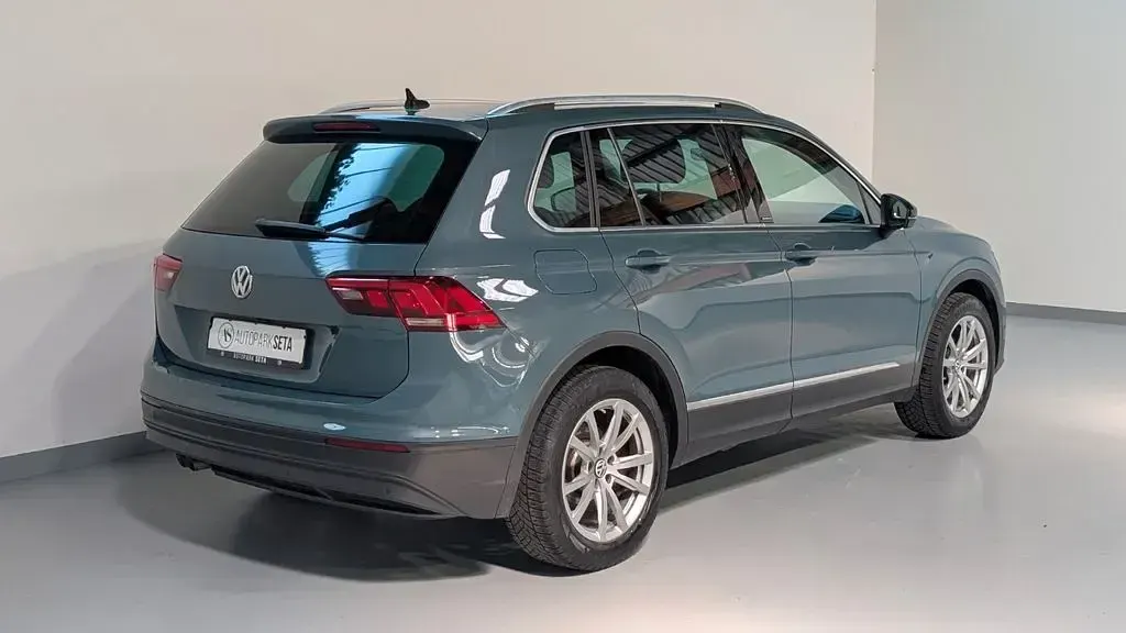 Gebraucht VW Tiguan 150 PS (110 kW) 2020 Blau SUV