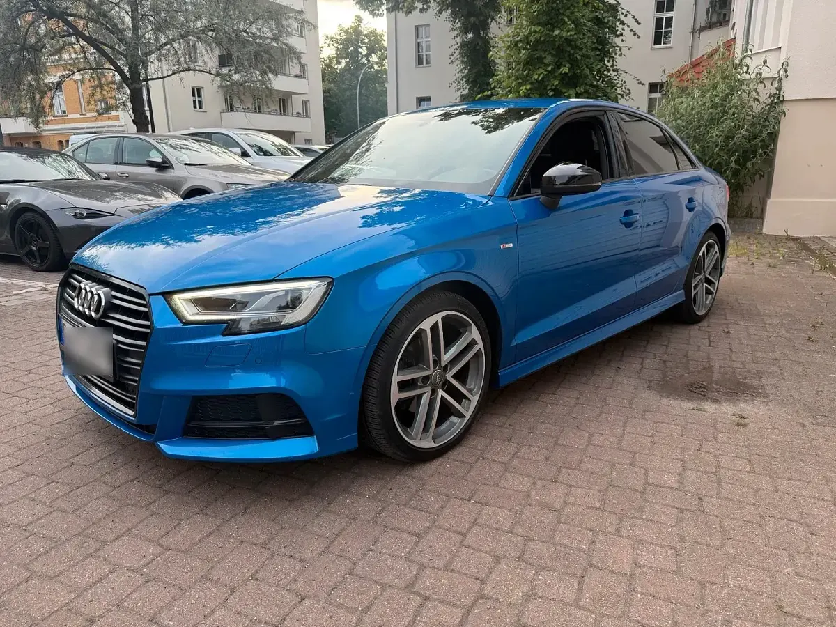 Gebraucht Audi A3 S-Line 150 PS (110 kW) 2019 Blau Limousine