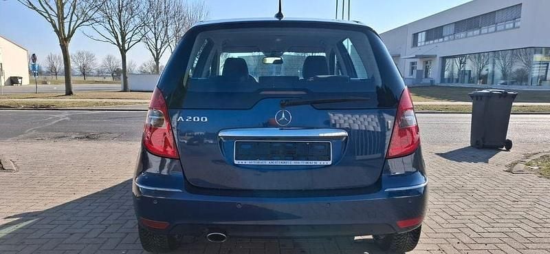 Gebraucht Mercedes A200 136 PS (100 kW) 2008 Blau Limousine
