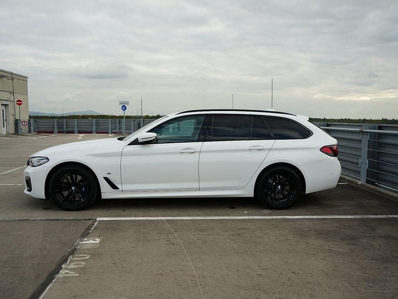 Gebraucht BMW 540 Performance 340 PS (250 kW) 2020 Weiß Kombi