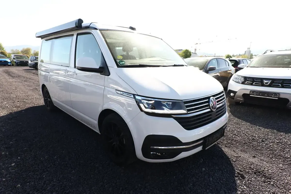 Gebraucht VW California California 150 PS (110 kW) 2024 Candyweiß Van