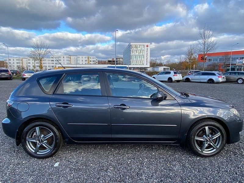 Usata Mazda 3 Active 105 CV (77 kW) 2005 Grigio Berlina