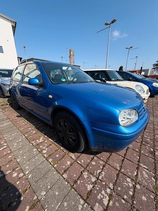 Gebraucht VW Golf III 102 PS (75 kW) 1999 Blau Limousine