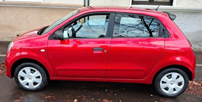 Rot Gebraucht 2017 Renault Twingo Life Kleinwagen | 4.999 € (Superpreis) - Bild 1/1