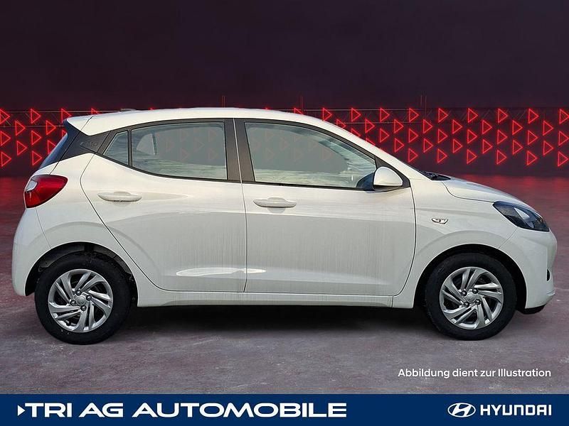 Neu Hyundai i10 Select 63 PS (46 kW) 2025 Atlas white / sol Kleinwagen