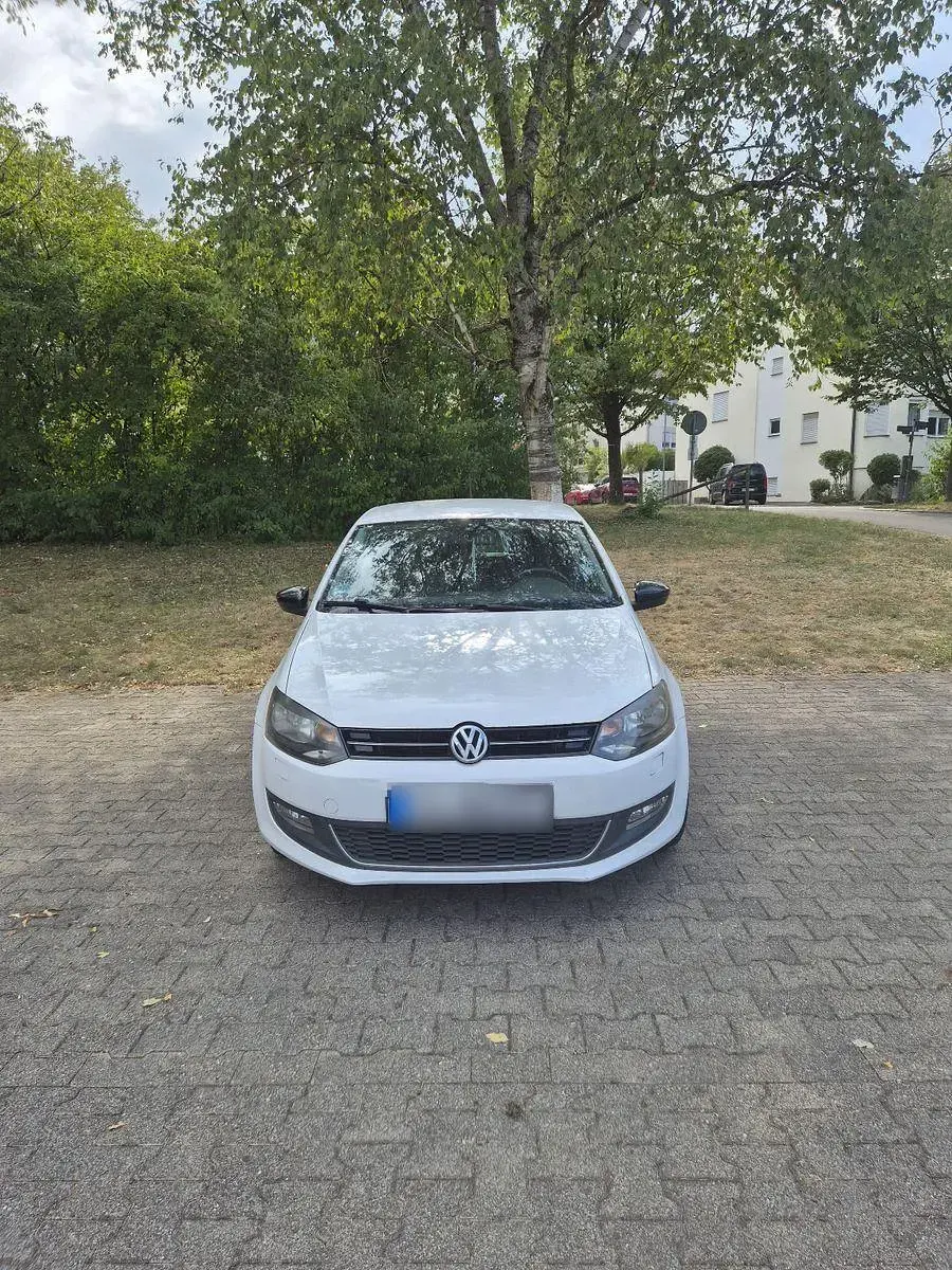 Gebraucht VW Polo Edition 90 PS (66 kW) 2012 Weiß Kleinwagen