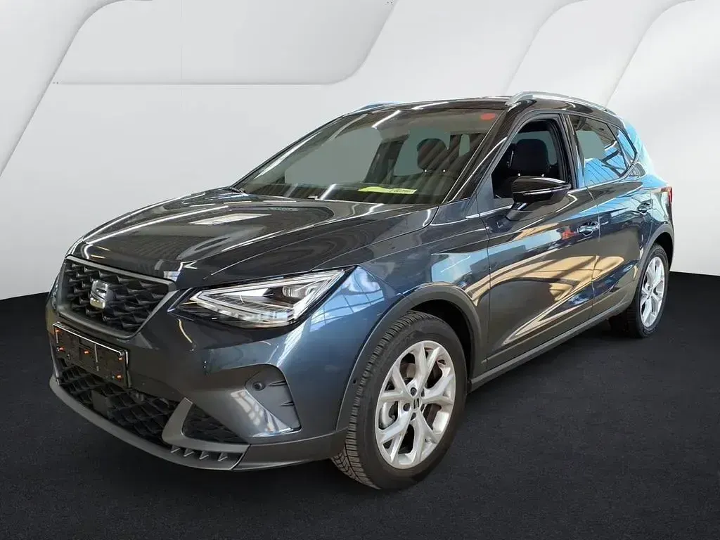 Gebraucht Seat Arona FR 116 PS (85 kW) 2025 Grau SUV