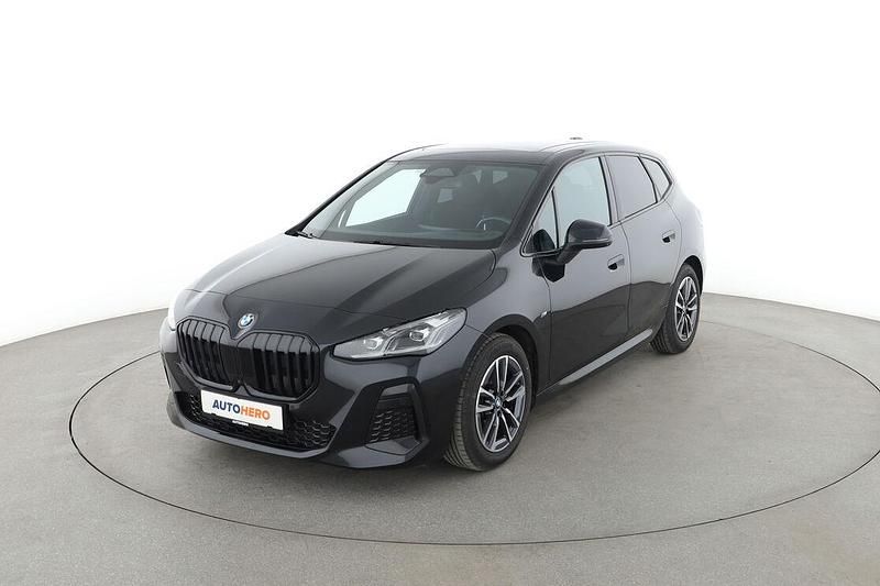 Schwarz Gebraucht 2023 BMW 220 Active Tourer M Sport Van / Kleinbus | 27.850 € - Bild 1/3