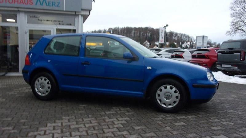 Gebraucht VW Golf IV 105 PS (77 kW) 2001 Blau