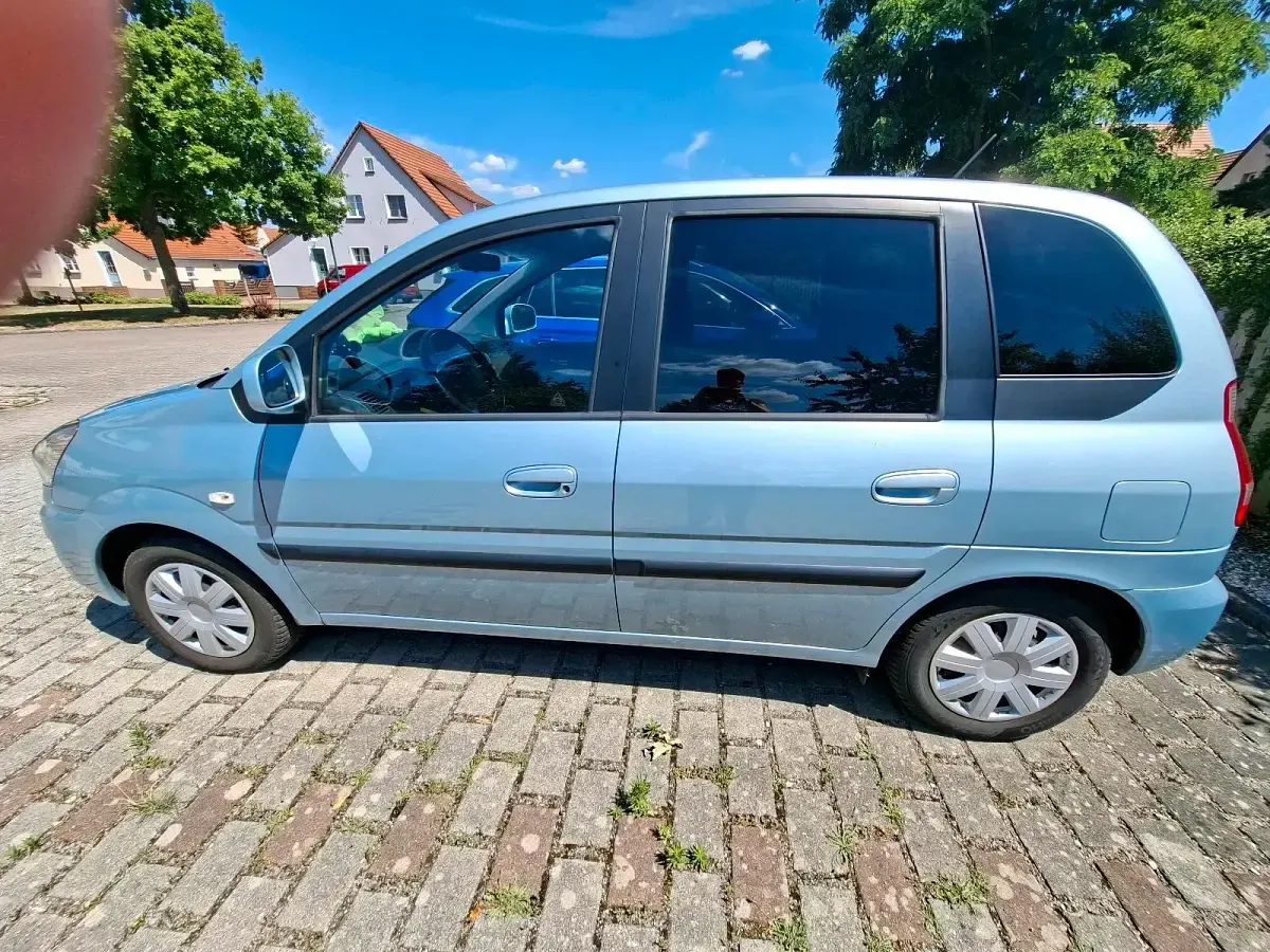 Gebraucht Hyundai Matrix 102 PS (75 kW) 2009 Blau Van / Kleinbus
