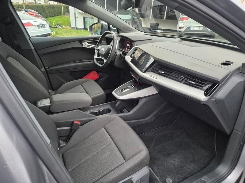 Gebraucht Audi Q4 e-tron Sport 150 kW (204 PS) 2022 Taifungrau SUV
