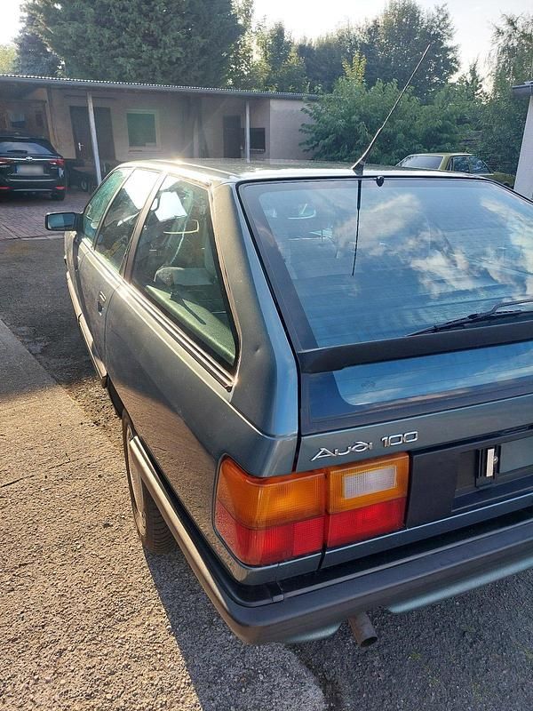 Gebraucht Audi 100 136 PS (100 kW) 1988 Blau Kombi