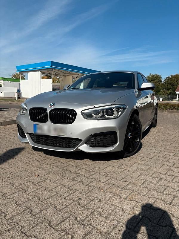Gebraucht BMW 125 M Performance 224 PS (164 kW) 2015 Silber Kleinwagen