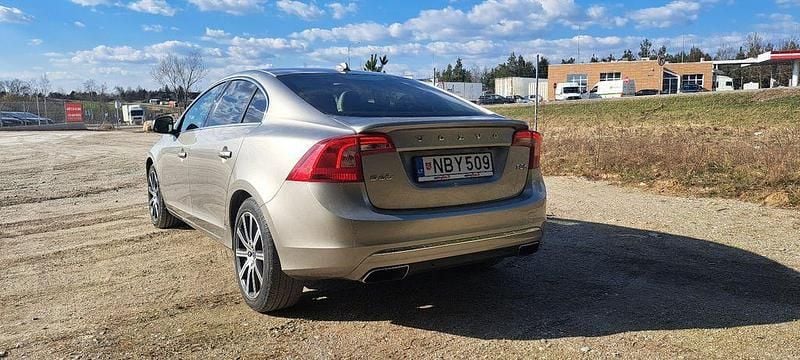 Gebraucht Volvo S60 Inscription 245 PS (180 kW) 2016 Beige Limousine