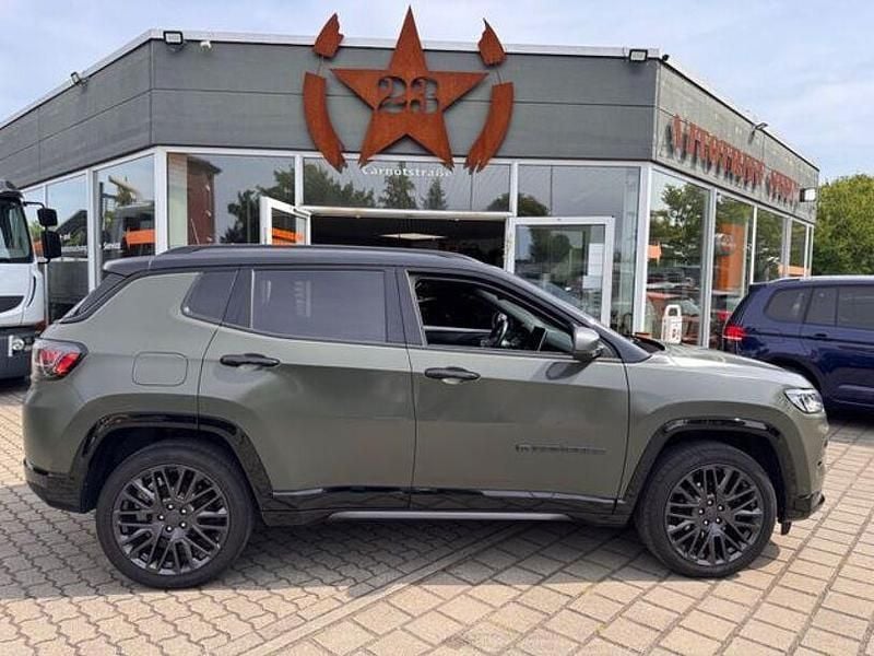 Andere Gebraucht 2021 Jeep Compass 80th Anniversary SUV | 24.950 € - Bild 1/4