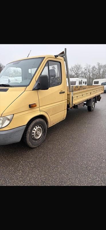 Gebraucht Mercedes Sprinter 129 PS (94 kW) 2003 Gelb