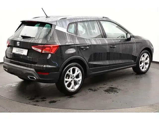 Gebraucht Seat Arona FR 110 PS (80 kW) 2023 Mitternachtsschwarz SUV