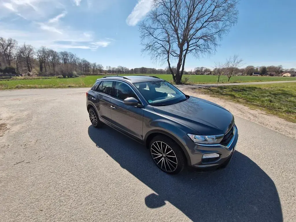 Gebraucht VW T-Roc 150 PS (110 kW) 2017 Grau SUV