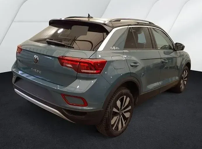 Gebraucht VW T-Roc Goal 150 PS (110 kW) 2025 Petroleum blue metallic SUV