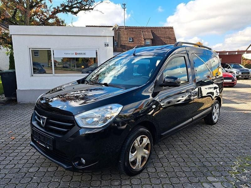 Schwarz Gebraucht 2013 Dacia Dokker Lauréate Van | 4.500 € (Superpreis) - Bild 1/4