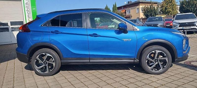 Gebraucht Mitsubishi Eclipse Cross 188 PS (138 kW) 2023 Blau SUV