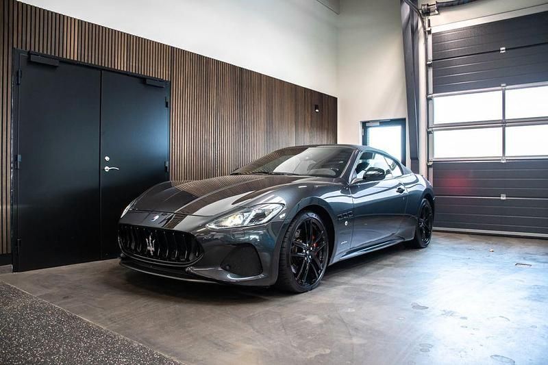 Gebraucht Maserati GranCabrio 460 PS (338 kW) 2019 Grau Cabrio