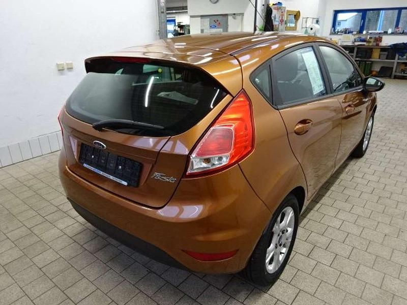 Gebraucht Ford Fiesta SYNC Edition 80 PS (58 kW) 2014 Torinobraun metallic Kleinwagen
