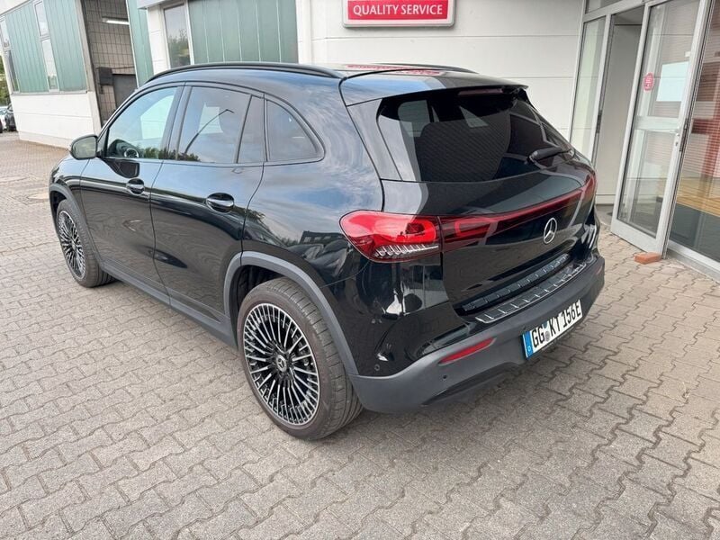 Gebraucht Mercedes EQA350 214 kW (292 PS) 2023 Schwarz SUV