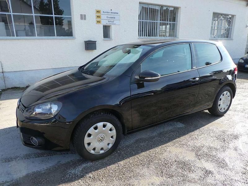 Gebraucht VW Golf VII Style 86 PS (63 kW) 2012 Schwarz Kleinwagen