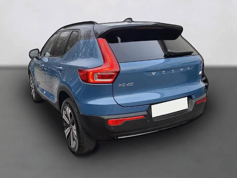 Gebraucht Volvo XC40 Plus 169 kW (231 PS) 2022 Blau SUV