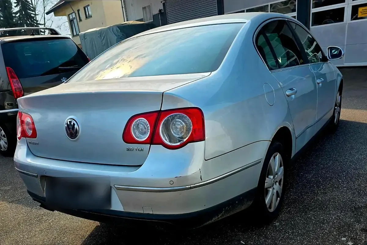 Usata VW Passat 140 CV (102 kW) 2007 Argento Berlina