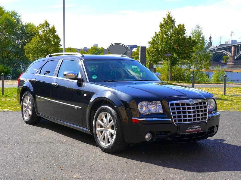 Schwarz Gebraucht 2009 Chrysler 300C Touring Kombi | 12.995 € (Teuer) - Bild 1/4