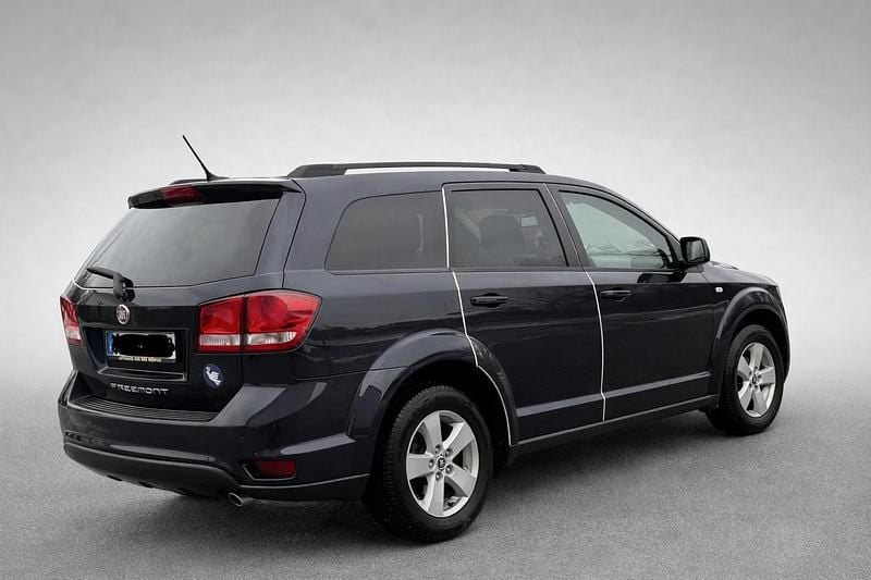 Andere farben Gebraucht 2012 Fiat Freemont SUV | 6.000 € (Fairer Preis) - Bild 1/4