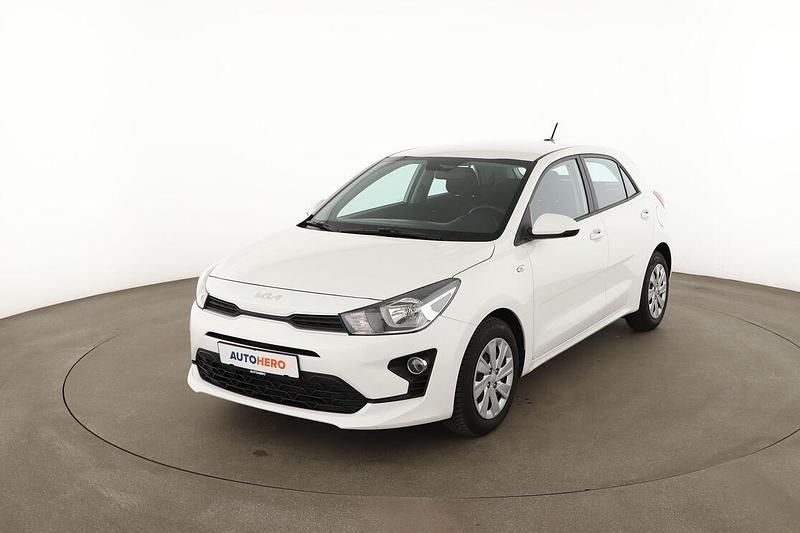 Gebraucht Kia Rio Edition 7 84 PS (61 kW) 2023 Weiß Limousine