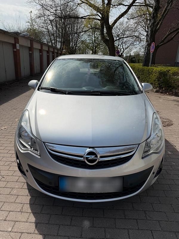 Gebraucht Opel Corsa S 86 PS (63 kW) 2011 Silber Kleinwagen