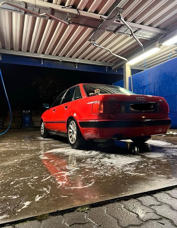 Gebraucht Audi 80 136 PS (100 kW) 1992 Rot Limousine