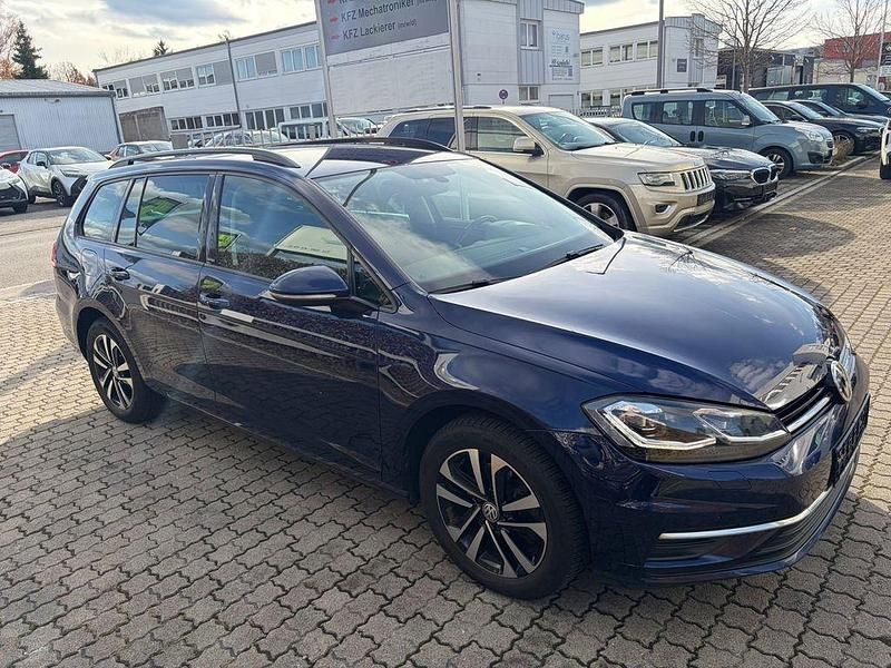 Gebraucht VW Golf VII United 116 PS (85 kW) 2020 Blau Kombi