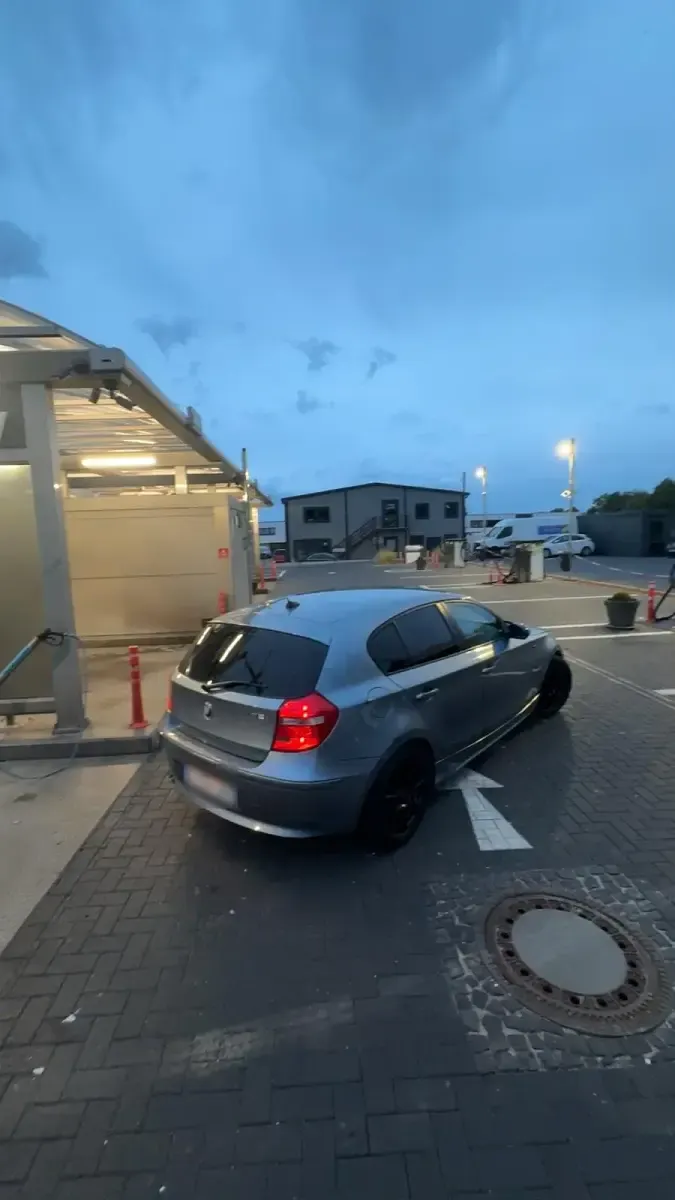 Gebraucht BMW 116 122 PS (89 kW) 2006 Andere farben Kleinwagen