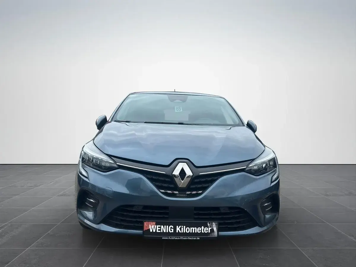 Gebraucht Renault Clio V Intens 91 PS (66 kW) 2021 Grau Limousine