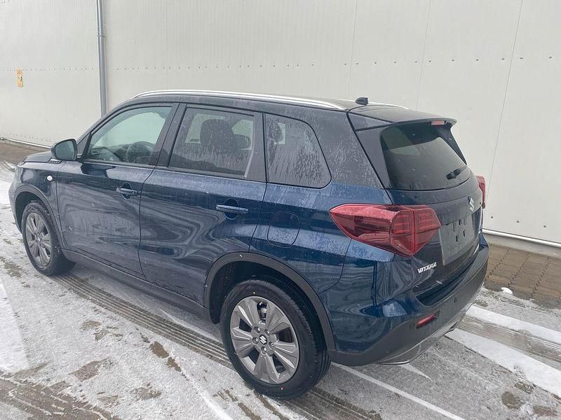 Neu Suzuki Vitara Comfort 110 PS (80 kW) 2025 Blau SUV