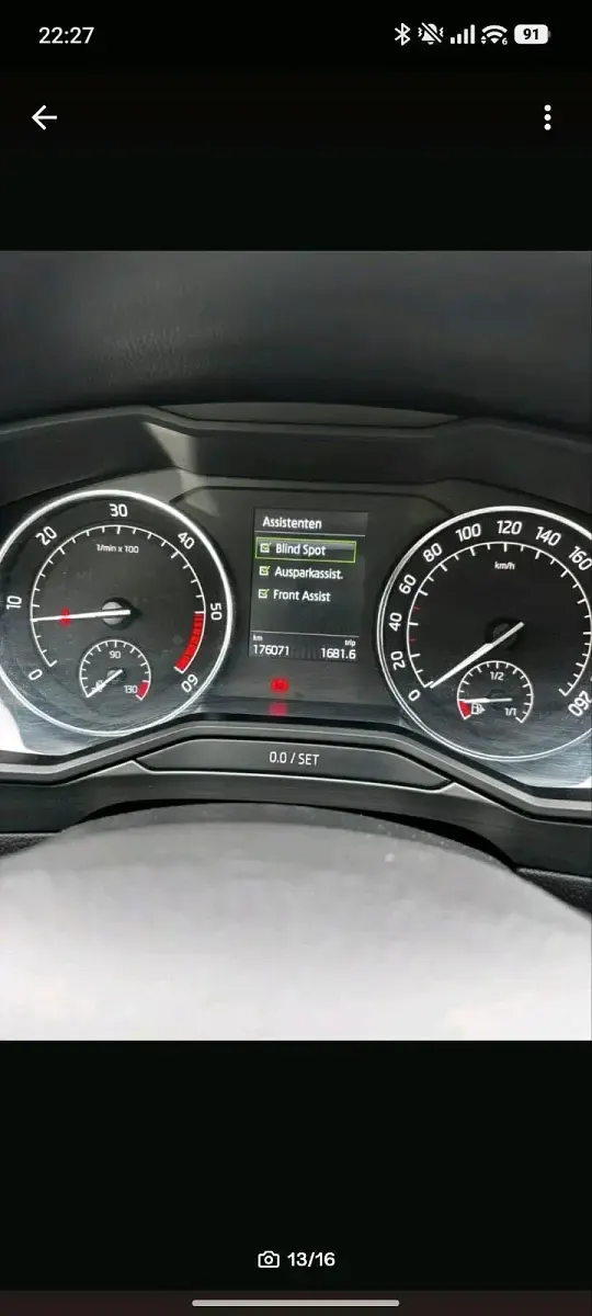 Gebraucht Skoda Superb Exclusive 150 PS (110 kW) 2015 Grau Kombi