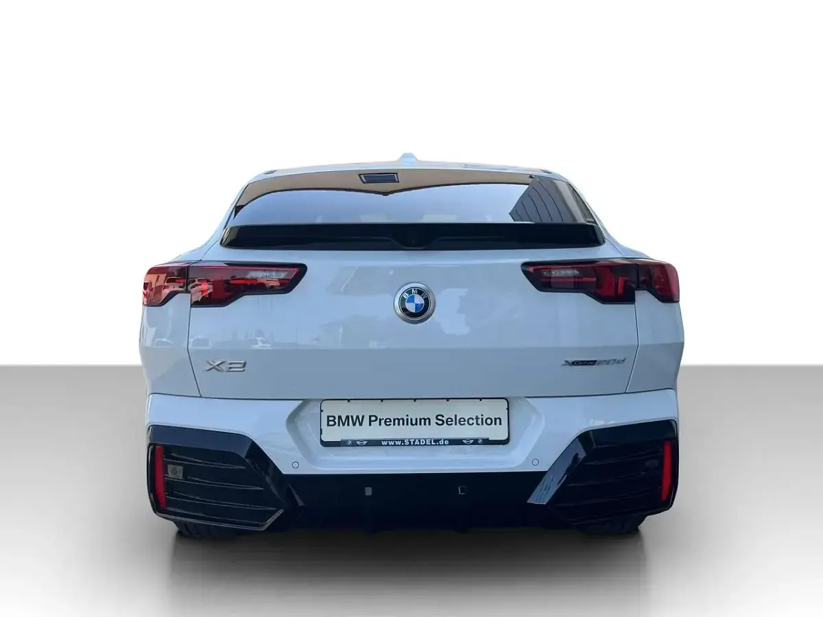 Gebraucht BMW X2 M Sport 150 PS (110 kW) 2025 Weiß SUV