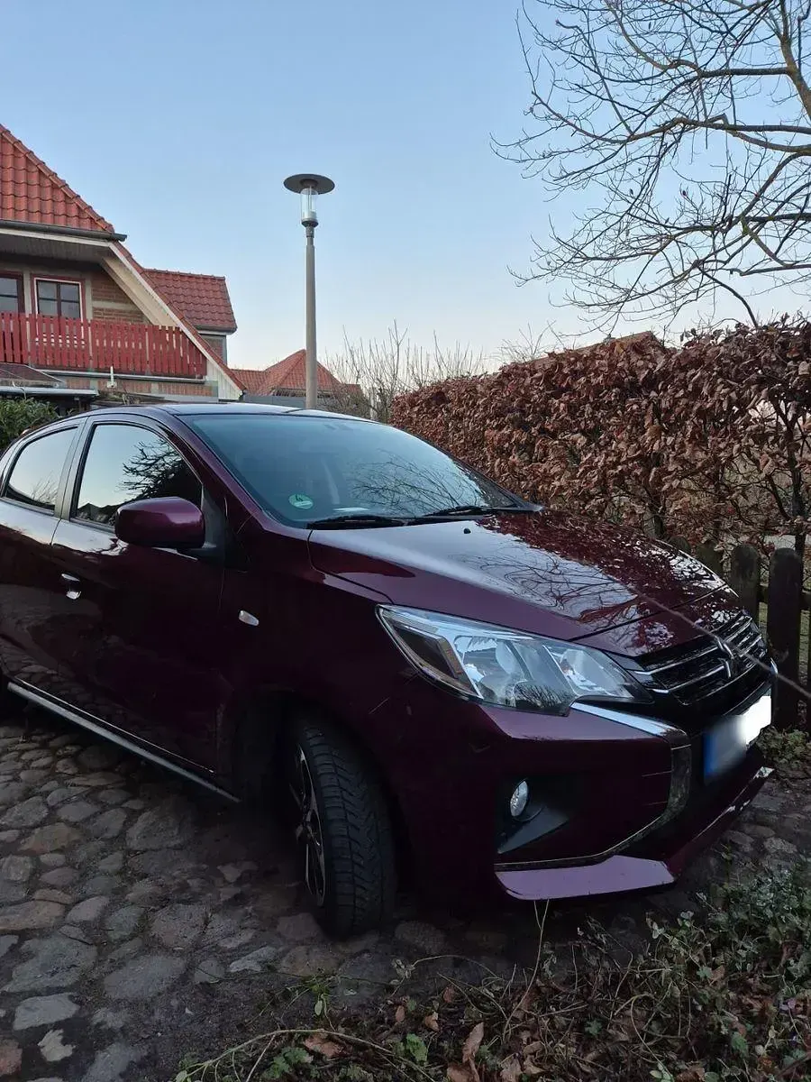 Gebraucht Mitsubishi Space Star Select+ 71 PS (52 kW) 2021 Rot Kleinwagen