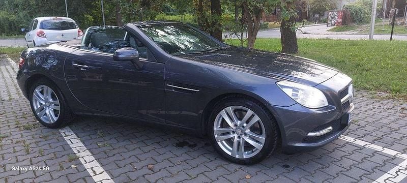 Grau Gebraucht 2012 Mercedes SLK250 Cabrio | 9.150 € - Bild 1/4