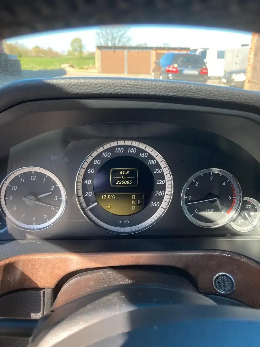 Gebraucht Mercedes 350 265 PS (194 kW) 2011 Schwarz Kombi