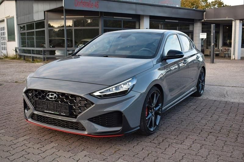 Grau Gebraucht 2021 Hyundai i30 N Performance Limousine | 24.980 € (Guter Preis) - Bild 1/4