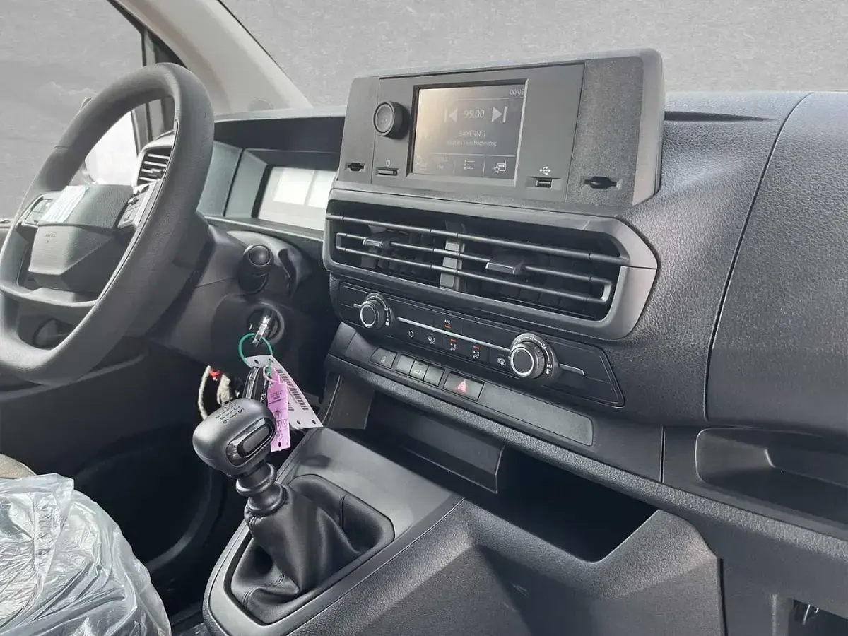 Gebraucht Fiat Scudo 145 PS (106 kW) 2025 Weiß Van